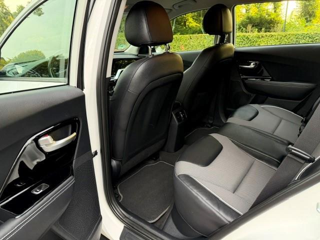 KIA e-Niro Dynamicline 64kWh SOH 100% Warmtepomp/Acarplay/Navi/Halfleer/Led/Fabrieksgarantie