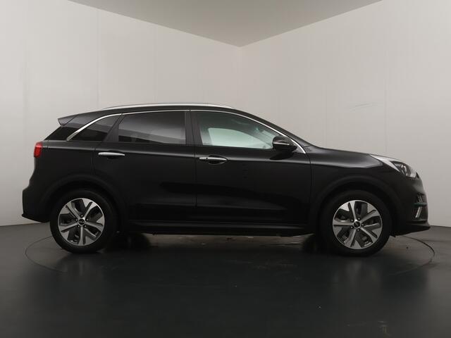 KIA e-Niro Edition 64 kWh Achteruitrijcamera - Climate Control - Stoelverwarming - Fabrieksgarantie tot 03-2022
