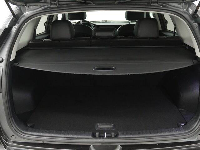 KIA e-Niro DynamicPlusLine 64 kWh | Warmtepomp | Schuifdak | Stuur-/Stoelverwarming |