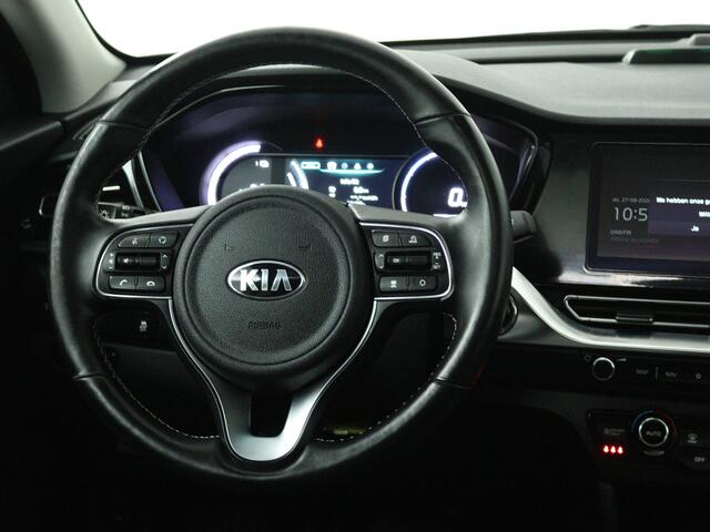 KIA e-Niro DynamicPlusLine 64 kWh | Warmtepomp | Schuifdak | Stuur-/Stoelverwarming |