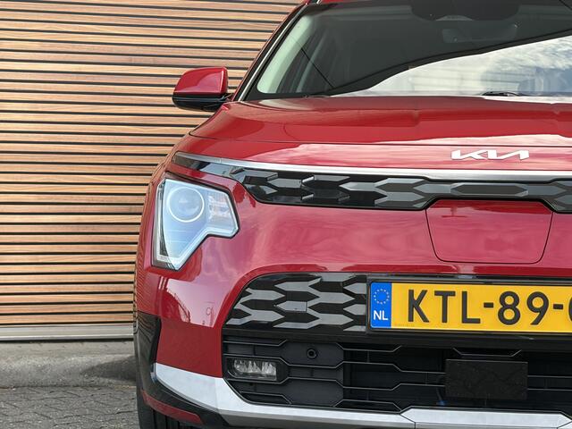 KIA e-Niro EV DynamicLine 64.8 kWh Stoel-stuurverwarming / Carplay / Keyless / Camera