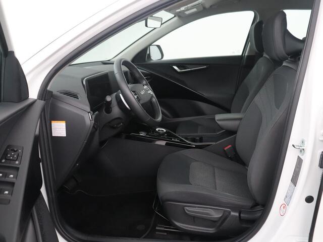 KIA e-Niro EV ComfortLine 64.8 kWh | SOH 96,4% | Adaptive cruise | Lane assist | Camera | Park assist | Carplay | Full LED