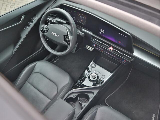 KIA e-Niro EV ExecutiveLine 64.8 kWh | Leder | Harman Kardon | Memory | Stoelventilatie | All-Season | Tot 10Jr. Kia Garantie |