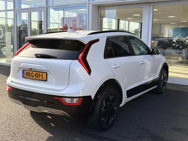 KIA e-Niro EV Light Advanced 64.8 kWh | Stoelverwarming | Stuurverwarming | Keyless Go/Start | Parkeersensoren voor & achter | Navigatie