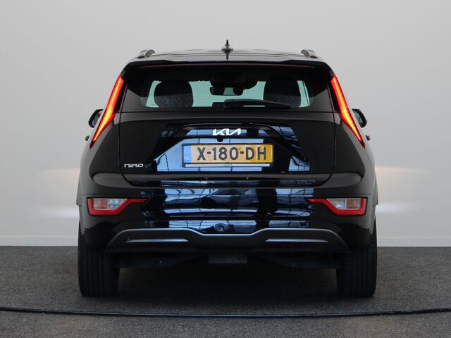 KIA e-Niro EV DynamicLine 64.8 kWh | Soh 97,6% | Achteruitrijcamera | Apple Carplay & Android Auto | 460km WLTP |
