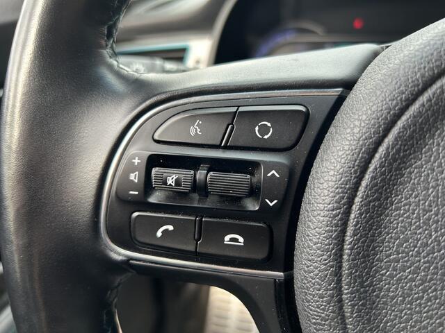KIA e-Niro ExecutiveLine 64 kWh // FULL LED // NAVI + CARPLAY // LEDER // MEMORY SEAT // PDC V+A // ADAPTIVE CRUISE // STOELVERWARMING + VERKOELING