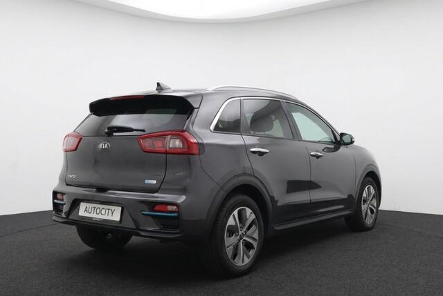 KIA e-Niro ExecutiveLine 64 kWh 204PK 100% SOH Leder | JBL Sound | Warmtepomp | Stoelkoeling