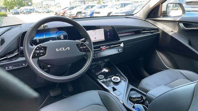 KIA e-Niro EV DynamicLine 64.8 kWh / Navigatie / Apple Carplay / Camera / Trekhaak