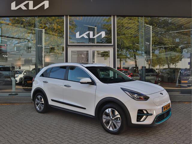 KIA e-Niro ExecutiveLine 64 kWh | Leder | Stoelventilatie | JBL | Schuifdak | All-Seasons | tot 10 jaar Garantie! |