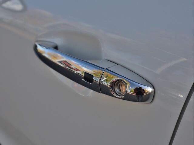 KIA e-Niro ExecutiveLine 64 kWh | Leder | Stoelventilatie | JBL | Schuifdak | All-Seasons | tot 10 jaar Garantie! |