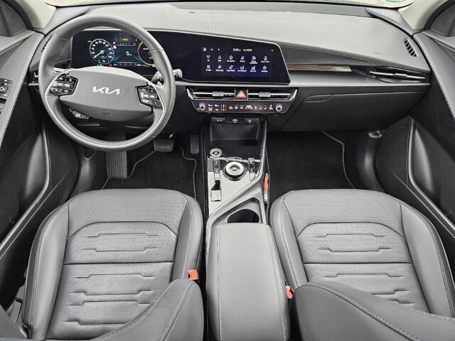 KIA e-Niro EV DynamicPlusLine | 64.8 kWh SOH 100% | Geen import | Trekhaak | Schuifdak