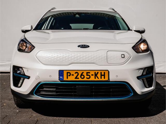 KIA e-Niro Edition 64 kWh SOH 100% Camera/ Carplay/ Navigatie/ Adapt. cruise/ Half leer/ Dab