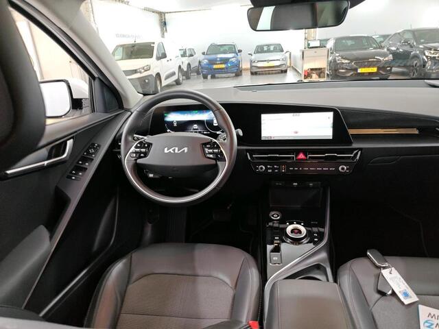KIA e-Niro EV DynamicLine 64.8 kWh NL-AUTO | NAVI | CAMERA | 1/2 LEDER