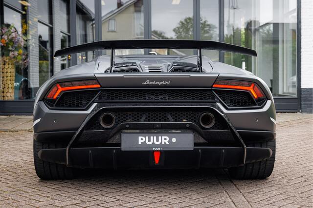 Lamborghini Huracán Performante Spyder 5.2 V10 Comfort Seats - BTW - 1e Eigenaar