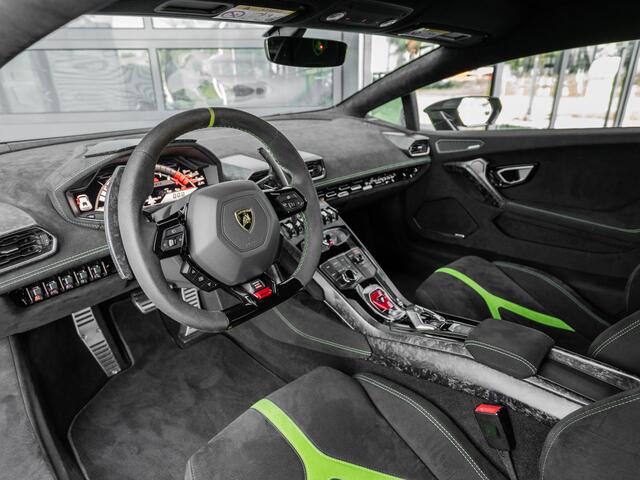 Lamborghini Huracán 5.2 V10 Performante | Lift | FORGED | ALA | Alcantara