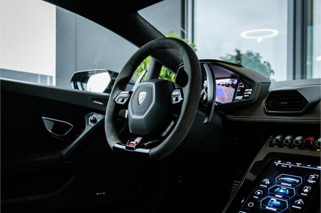 Lamborghini Huracán 5.2 V10 EVO - Sensonum | Lift | Cruise Control | Alcantara