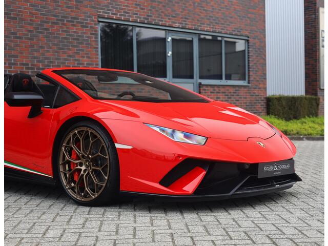 Lamborghini Huracán 5.2 V10 Performante Spyder | Misano Red - Sensonum