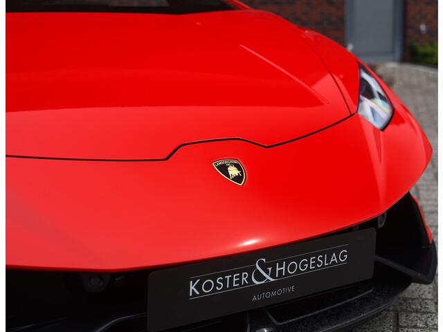 Lamborghini Huracán 5.2 V10 Performante Spyder | Misano Red - Sensonum