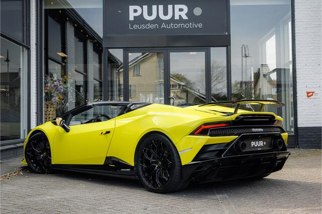 Lamborghini Huracán 5.2 V10 EVO Spyder NOVITEC Giallo Tenerife Lift - Sport Seats - Lamborghini Service Historie