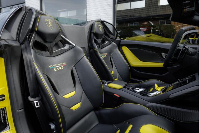 Lamborghini Huracán 5.2 V10 EVO Spyder NOVITEC Giallo Tenerife Lift - Sport Seats - Lamborghini Service Historie