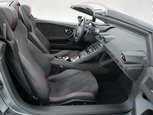 Lamborghini Huracán LP610-4 Spyder 5.2 610pk V10 |Full PPF|dealer o.h|Sensonum|lift systeem|keramisch|parkeecamera|bluetooth|navigatie|