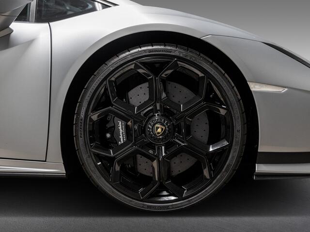 Lamborghini Huracán Tecnica MY2023 | Grigio Artis Matte