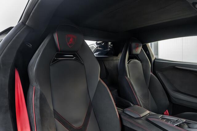 Lamborghini Revuelto - Nero Helene - Full Matte PPF - Carbon interior
