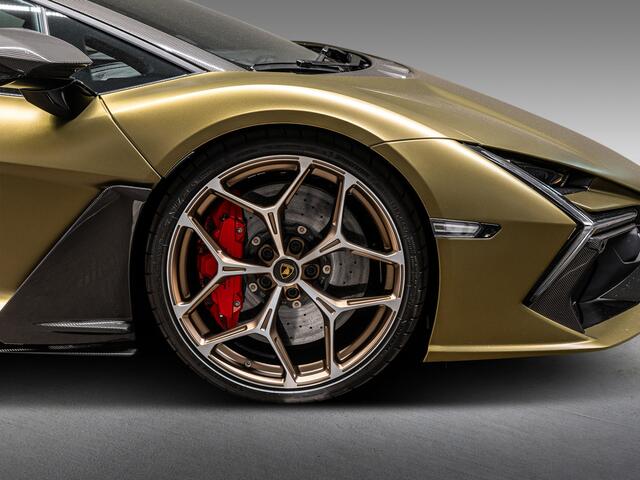 Lamborghini Revuelto Revuelto MY2025