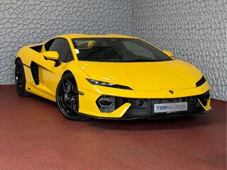 lamborghini-temerario-4.0-v8-920-pk-giallo-auge---lift---son