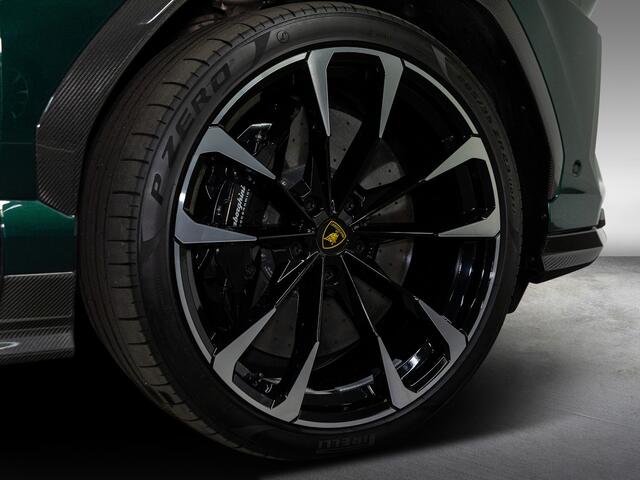 Lamborghini Urus |Full Carbon|B&O|Panorama Roof|