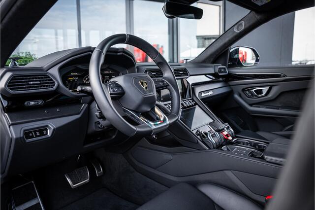 Lamborghini Urus 4.0 V8 - Panorama l B&O Advanc. l Ceramic l 360c