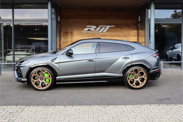 Lamborghini Urus 4.0 V8 **Carbon/Stitching/Alcantara/Ceramic/B&O 3D**