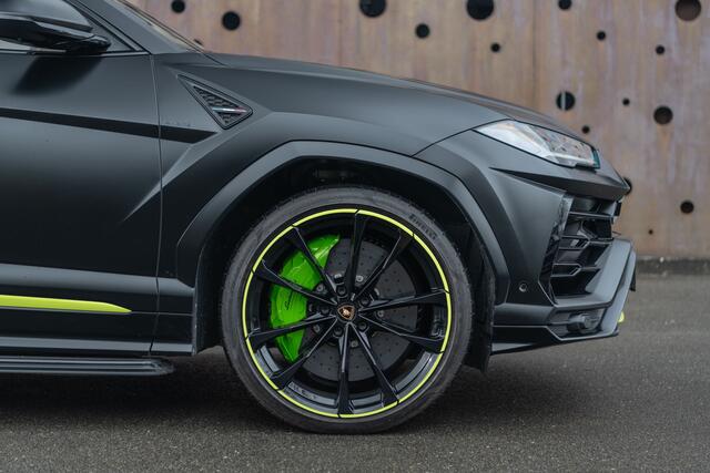 Lamborghini Urus 4.0 V8 Graphite Capsule | 4-Seat | Carbon | Nero Noctis Matt | Panorama | B&O | Night Vision | Massage |