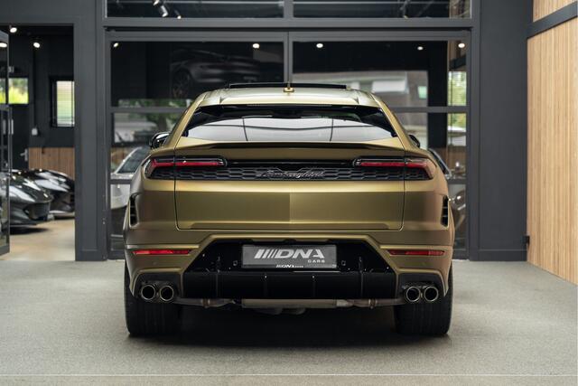 Lamborghini Urus SE Akrapovic Full PPF Carbon B&O 4.0 V8 Hybrid SE Akrapovic B&O