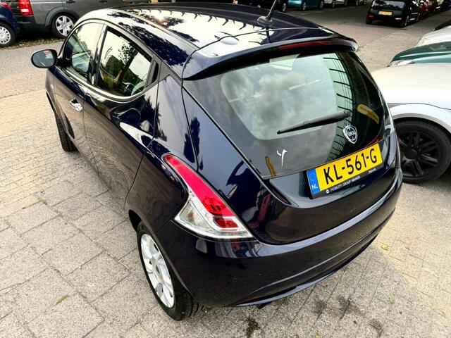 Lancia YPSILON 0.9 TA Opening Ed.