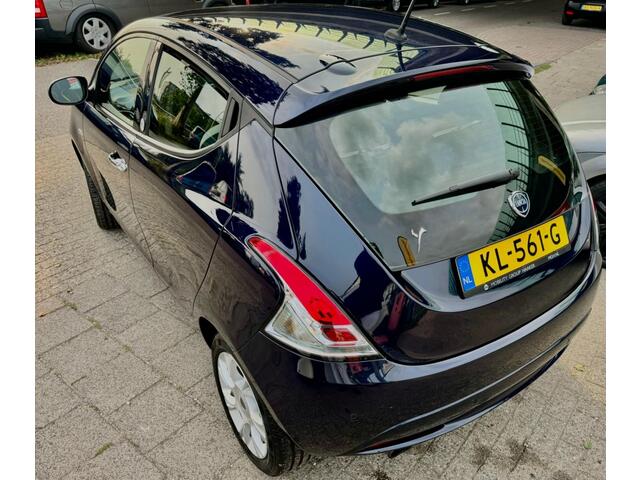 Lancia YPSILON 0.9 TA Opening Ed.