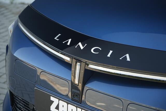 Lancia YPSILON Edizione Limitata Cassina 51 KWH | Boek nu uw proefrit