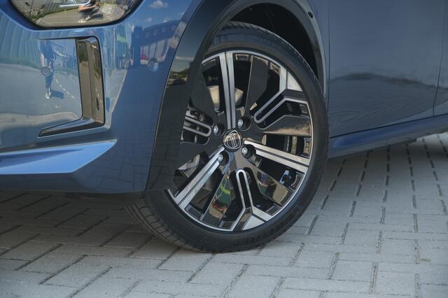 Lancia YPSILON Edizione Limitata Cassina 51 KWH | Boek nu uw proefrit