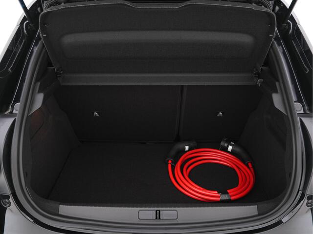 Lancia YPSILON LX 51 kWh [ 3-Fase ] (INCL-BTW) Aut. *HEATPUMP | LEATHER-VELOURS | FULL-LED | ADAPT.CRUISE | CAMERA | DIGI-COCKPIT | CARPLAY | LANE-ASSIST | BLINDSPOT | KEYLESS | COMFORT-SEATS | DAB | 17"ALU*