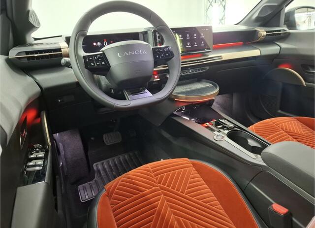 Lancia YPSILON LX 51 kWh Camera 360 / Carplay / zo goed als nieuw