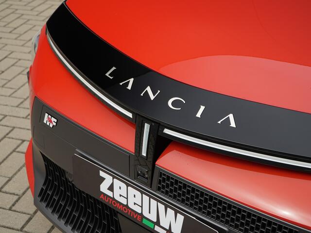 Lancia YPSILON 54kWh 280 PK | Navi | Full Option | 18" | Nu te bestellen