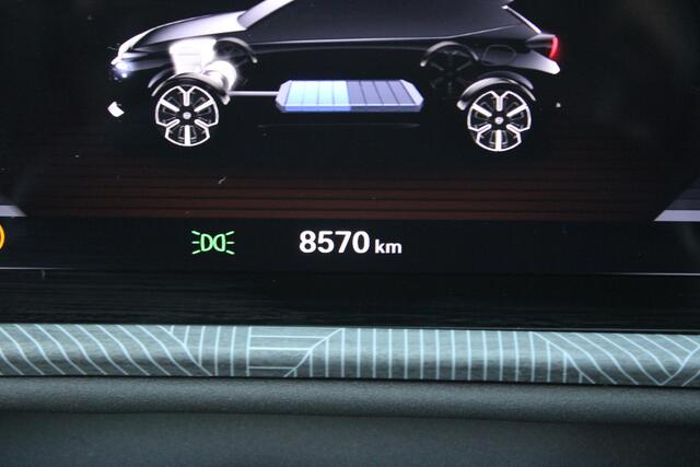 Lancia YPSILON 1.2 110PK Turbo Hybrid LX | CAMERA VOOR/ ACHTER | ELEKTRISCH VERSTELBARE BESTUURDERSSTOEL | VELOURS BEKLEDING | STOEL VERWARMING | MASSAGEFUNCTIE BESTUURDERSSTOEL | DRAADLOOS APPLE CARPLAY / ANDROID AUTO | DRAADLOZE TELEFOONLADER | DODEHOEK DETECTIE | CL