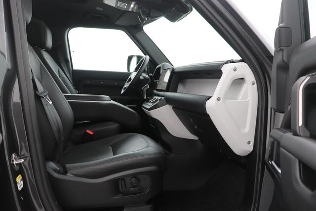 Land Rover DEFENDER P300e 110 X-Dynamic HSE | 6P | Black Pack | ACC | Trekhaak | Panoramadak | Stoelverwarming+Koeling | 22 Inch