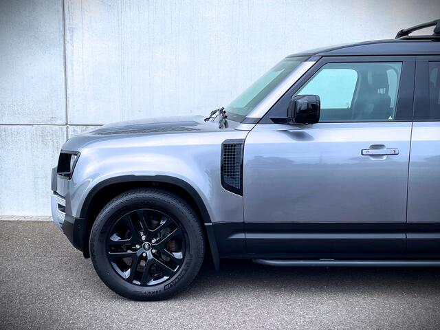 Land Rover DEFENDER D240 SE / INCL. BTW / LUCHTVERING / CARPLAY / PANO / TREKHAAK
