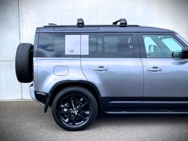 Land Rover DEFENDER D240 SE / INCL. BTW / LUCHTVERING / CARPLAY / PANO / TREKHAAK