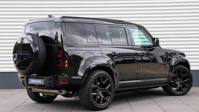 Land Rover DEFENDER 110 P400e 110 X-Dynamic SE | Urban Automotive | Meridian | Panoramadak | Black Exterior Pack