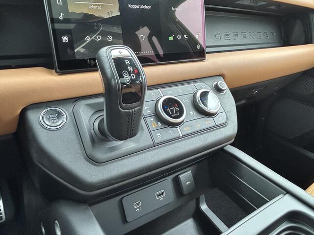 Land Rover DEFENDER Defender 110 5.0 525pk V8 AWD Carpathian Edition | NL auto | Satin film | Nieuw door ons geleverd | Tan interieur |