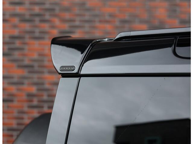 Land Rover DEFENDER P400e 110 X-Dynamic HSE | Urban - Pano - Trekhaak - HUD