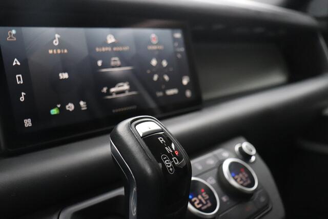 Land Rover DEFENDER 110 3.0 P400 110 X Dynamic HSE | PANO-DAK | LEDER | LMV | NAVIGATIE