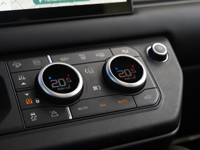 Land Rover DEFENDER 110 2.0 P300e 110 X-Dynamic HSE | pano | stoel koeling | elektr Trekhaak..